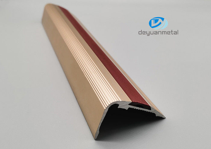 33x52mm Aluminium Stair Nosing Edge Trim Anodised With PVC Rubber