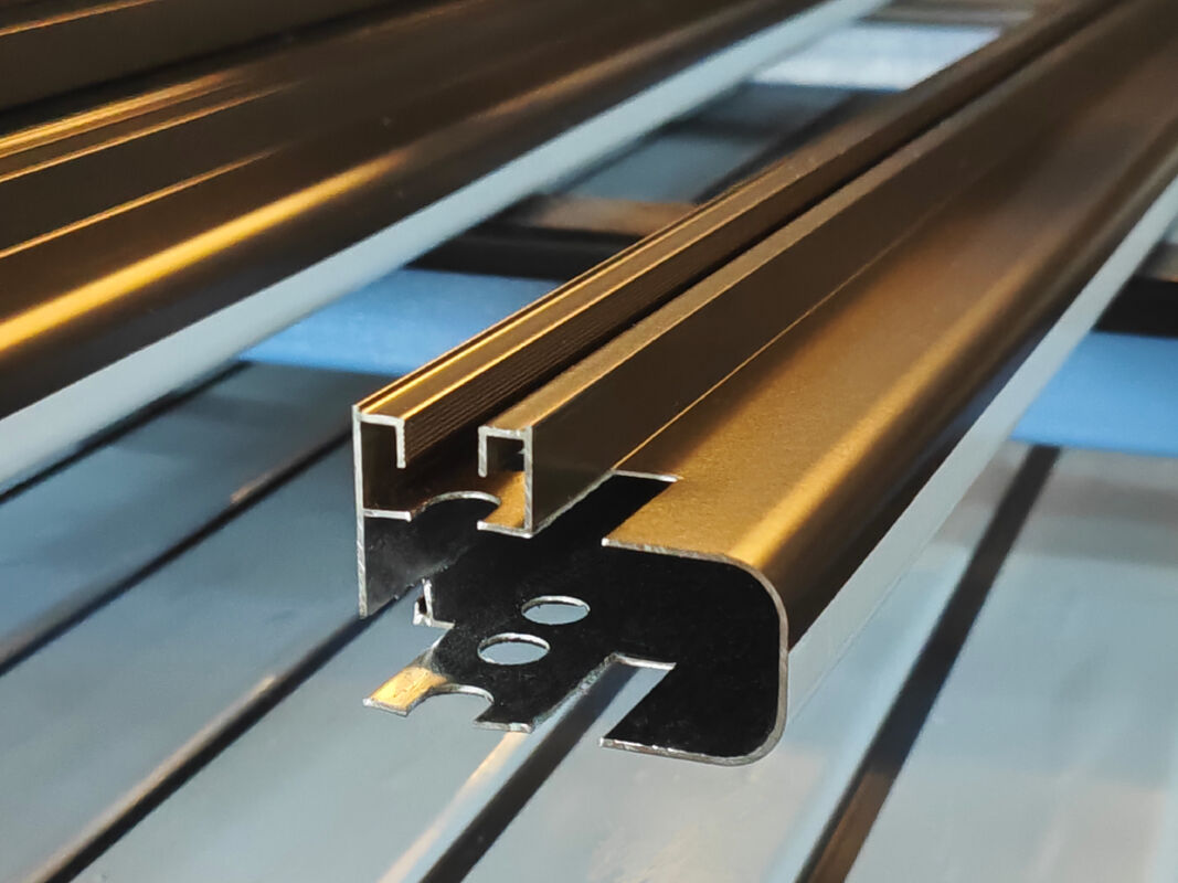 Aluminium Profile with Alloy 6063 Powder Coating for Patio Doors and Windows